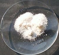 200px-Caesium_chloride